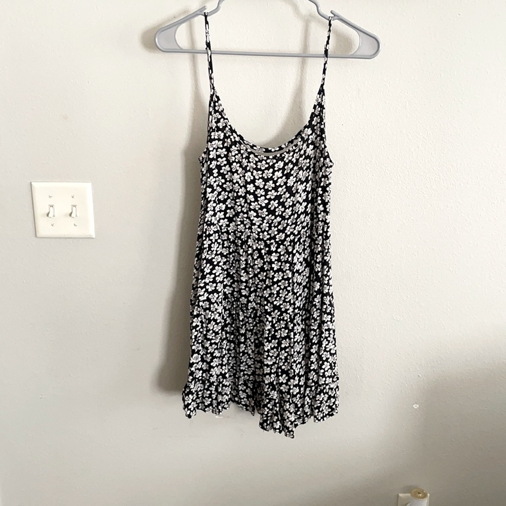 Floral mini sundress with cut out back!